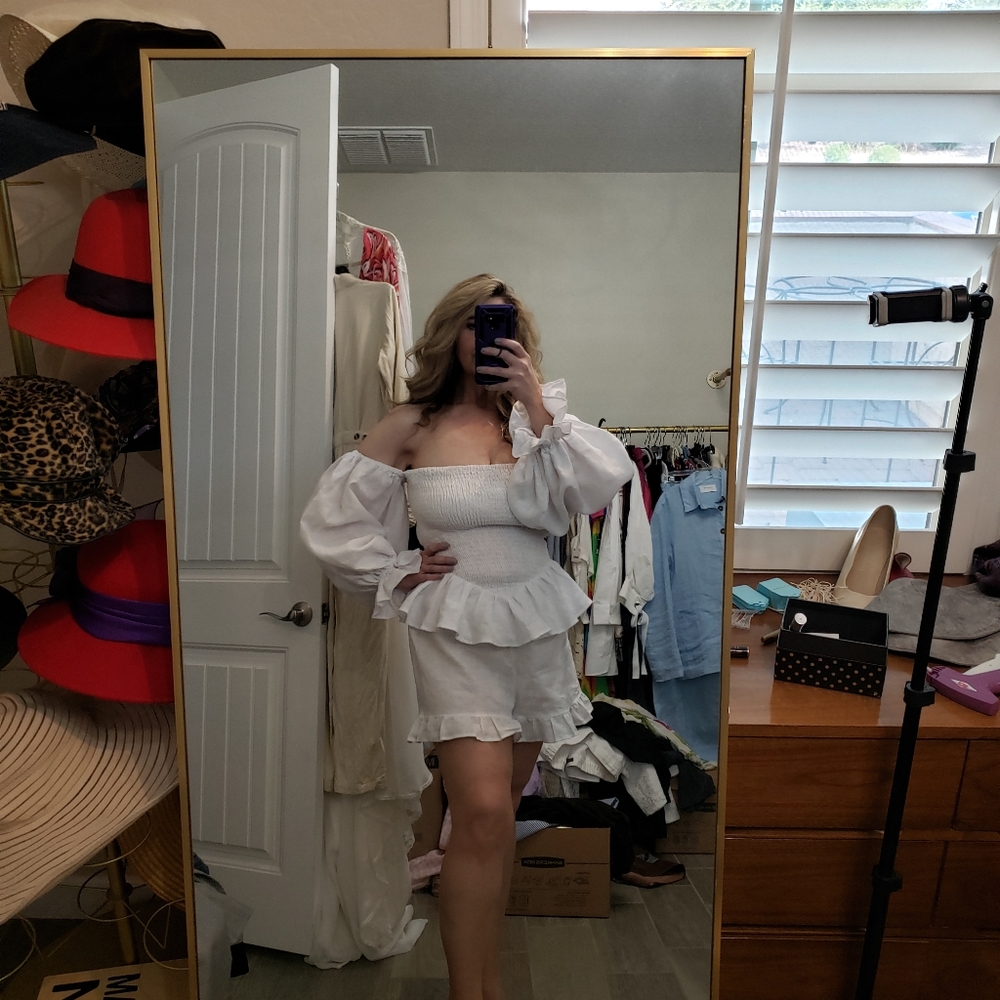 Sleeper White Ruffled set - Picture 5 of 16